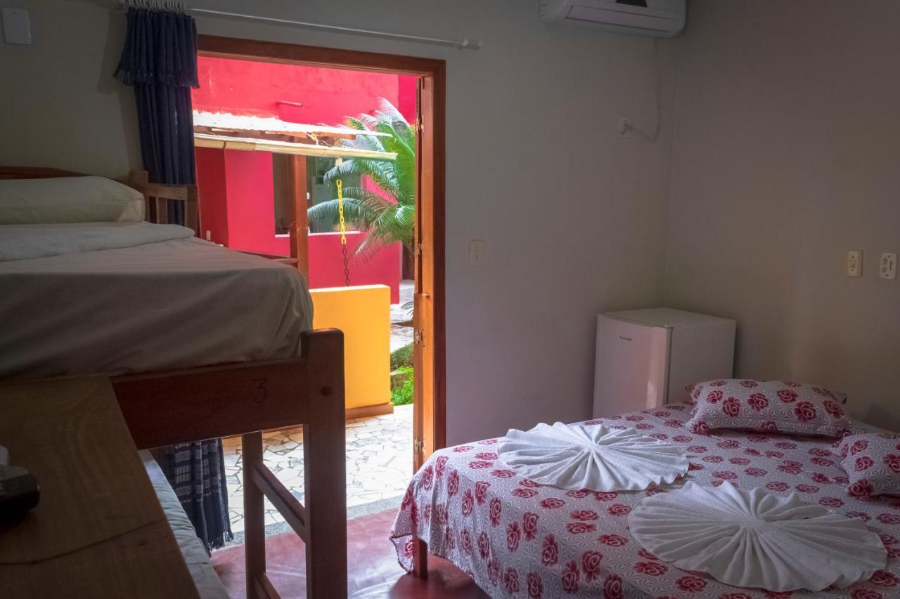 O Pharol Hostel E Pousada 이타카레 외부 사진