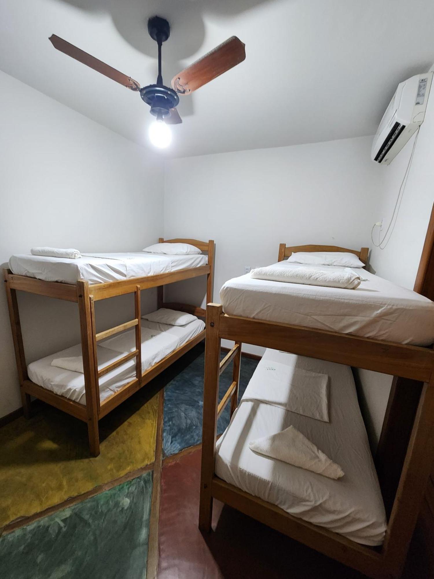 O Pharol Hostel E Pousada 이타카레 외부 사진