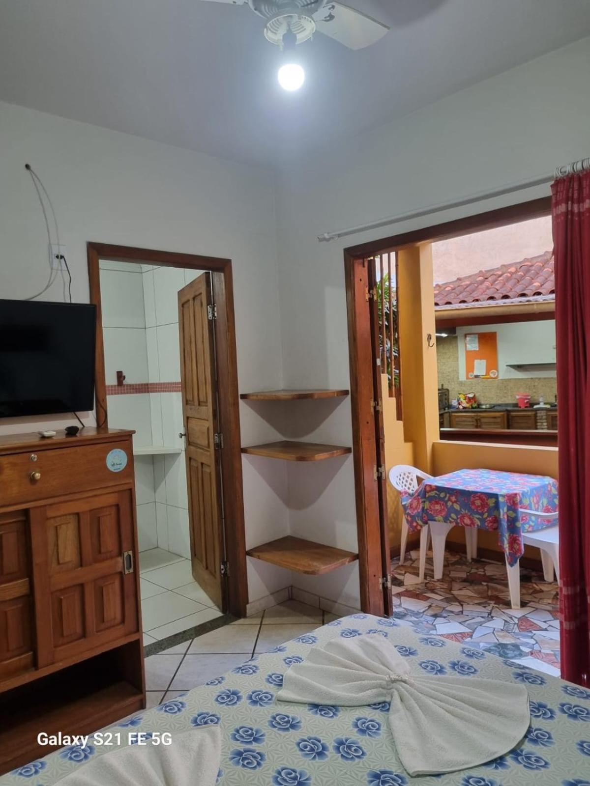 O Pharol Hostel E Pousada 이타카레 외부 사진