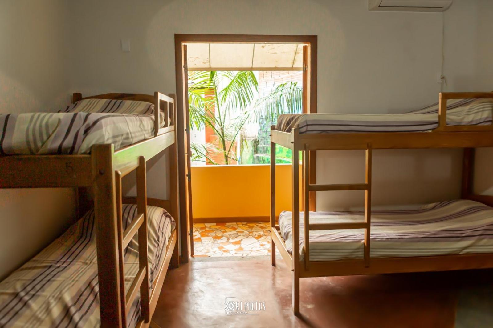O Pharol Hostel E Pousada 이타카레 외부 사진