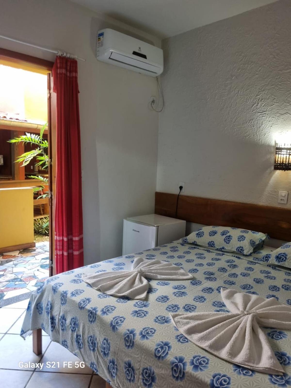 O Pharol Hostel E Pousada 이타카레 외부 사진