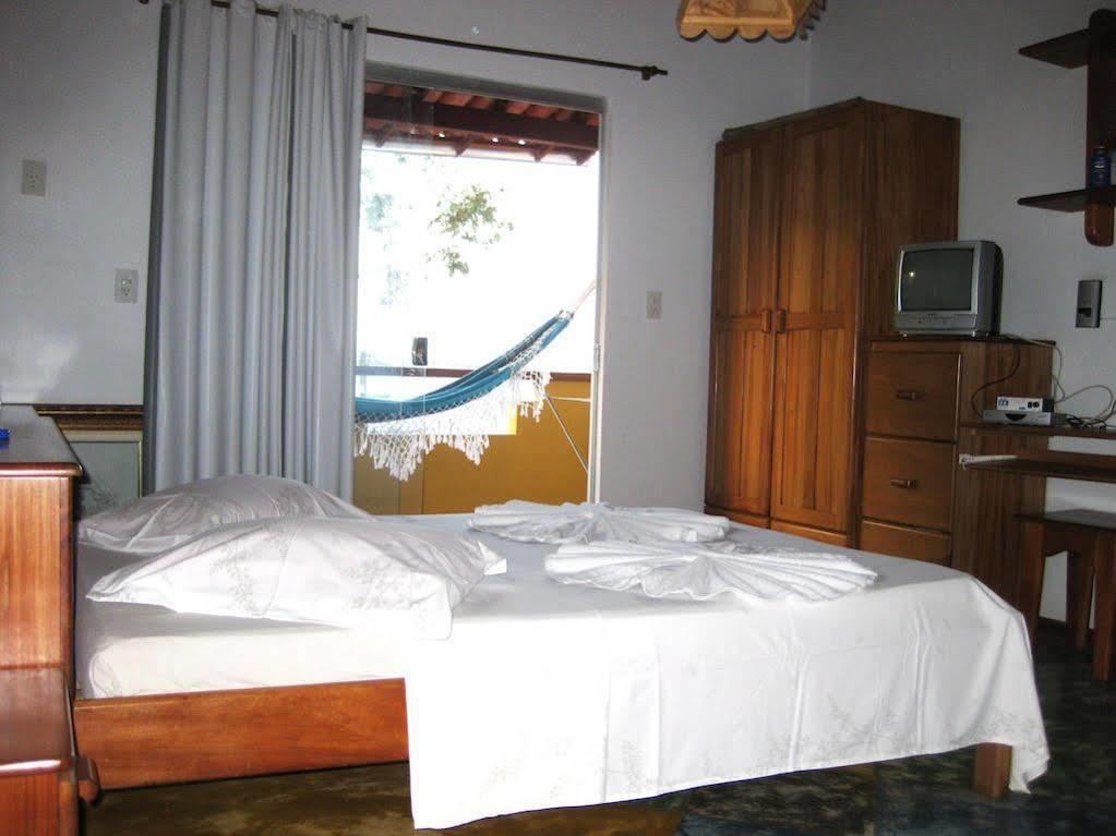 O Pharol Hostel E Pousada 이타카레 외부 사진
