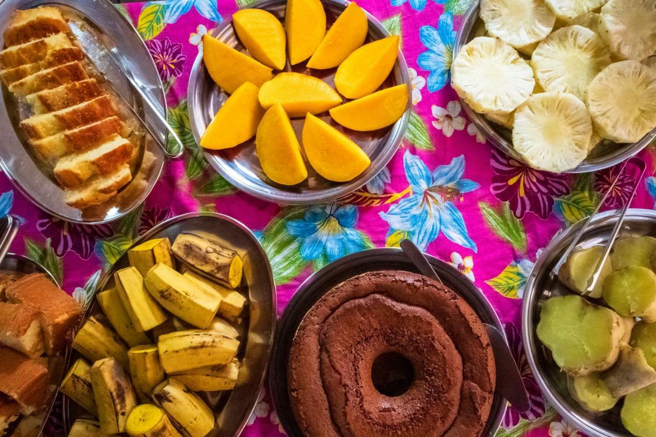 O Pharol Hostel E Pousada 이타카레 외부 사진