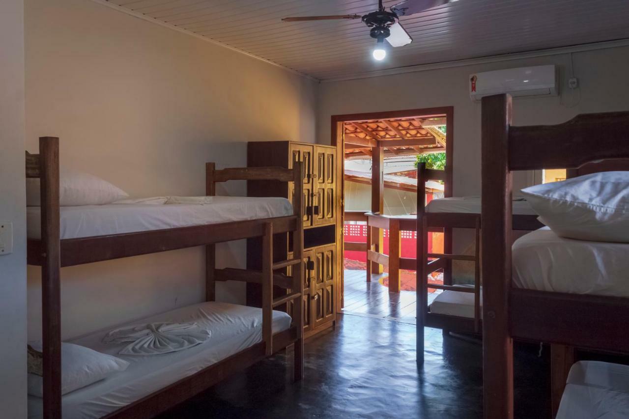 O Pharol Hostel E Pousada 이타카레 외부 사진