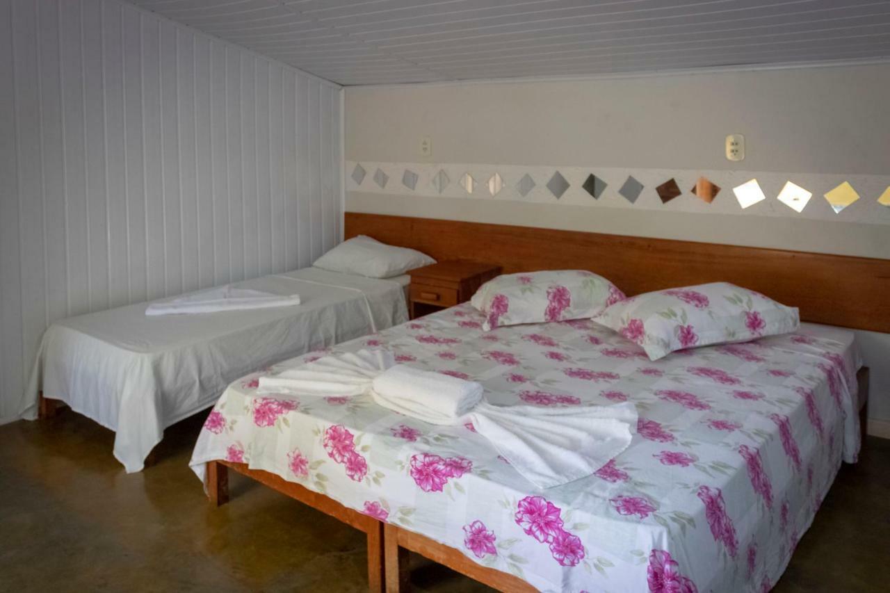 O Pharol Hostel E Pousada 이타카레 외부 사진
