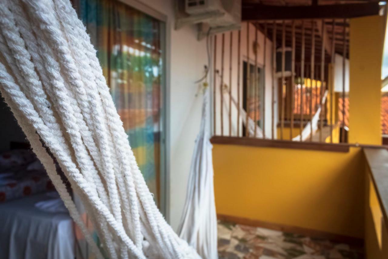 O Pharol Hostel E Pousada 이타카레 외부 사진